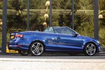 Voertuigafbeelding 4