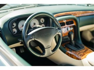 Voertuigafbeelding 10