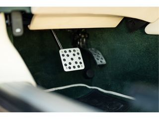 Voertuigafbeelding 38