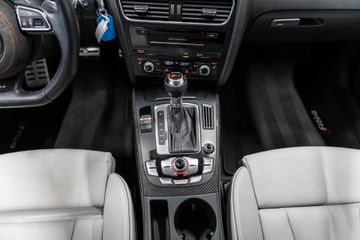 Voertuigafbeelding 18