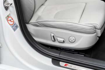 Voertuigafbeelding 21