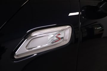 Voertuigafbeelding 38