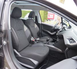 Voertuigafbeelding 12