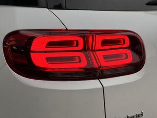 Voertuigafbeelding 18