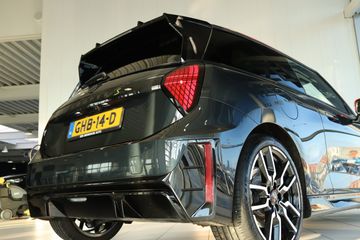 Voertuigafbeelding 12