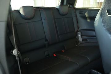 Voertuigafbeelding 16