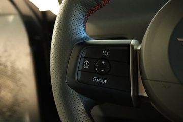 Voertuigafbeelding 35