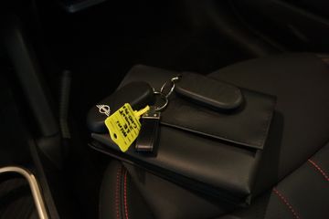 Voertuigafbeelding 38