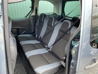 Voertuigafbeelding 4