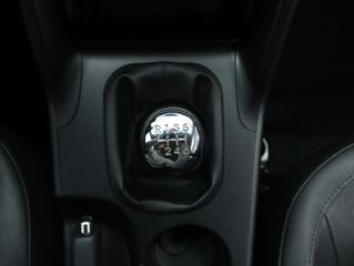 Voertuigafbeelding 37