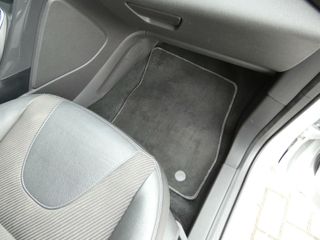 Voertuigafbeelding 37