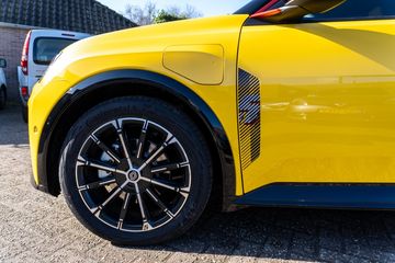 Voertuigafbeelding 19