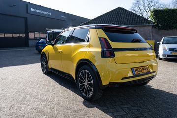 Voertuigafbeelding 4