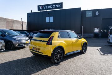 Voertuigafbeelding 6