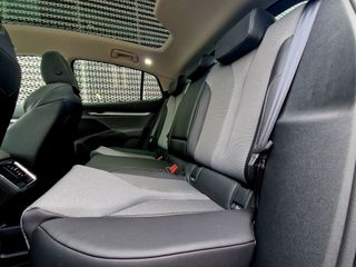 Voertuigafbeelding 16