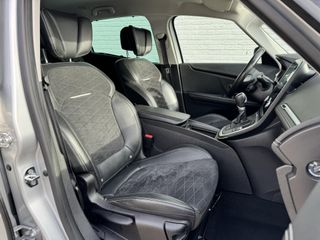 Voertuigafbeelding 43