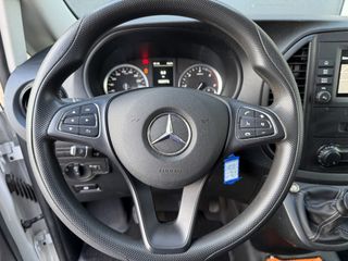 Voertuigafbeelding 37