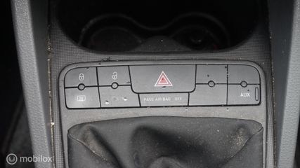 Voertuigafbeelding 12