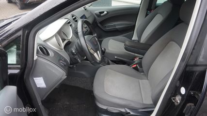 Voertuigafbeelding 8