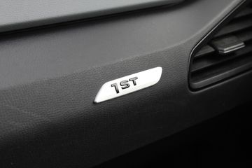 Voertuigafbeelding 16