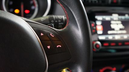 Voertuigafbeelding 13