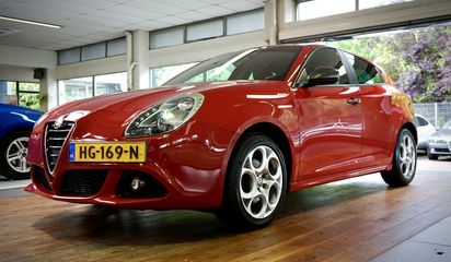 Voertuigafbeelding 2