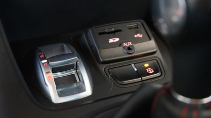 Voertuigafbeelding 23