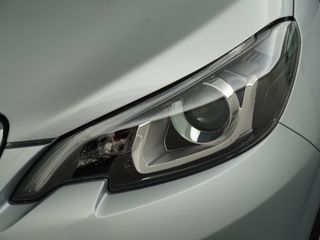 Voertuigafbeelding 12