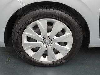 Voertuigafbeelding 14