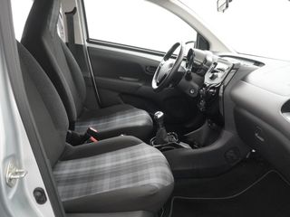 Voertuigafbeelding 30