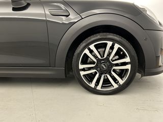 Voertuigafbeelding 20