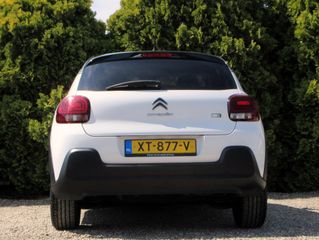 Voertuigafbeelding 3