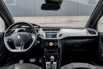 Voertuigafbeelding 33