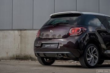 Voertuigafbeelding 51