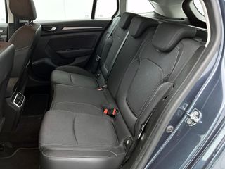 Voertuigafbeelding 6