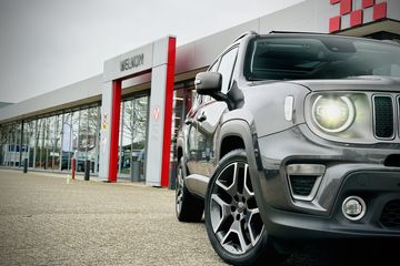 Voertuigafbeelding 3