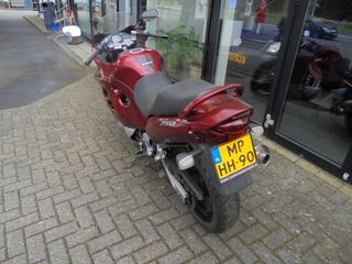 Voertuigafbeelding 3