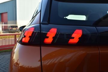 Voertuigafbeelding 15