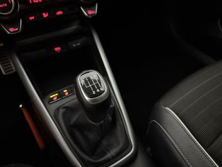 Voertuigafbeelding 25