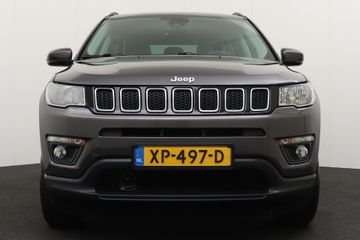 Voertuigafbeelding 2