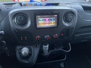 Voertuigafbeelding 12