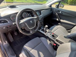 Voertuigafbeelding 10