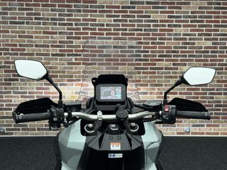 Voertuigafbeelding 17