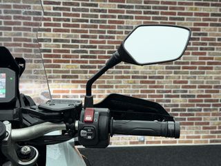 Voertuigafbeelding 19