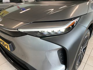 Voertuigafbeelding 10