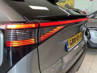 Voertuigafbeelding 11