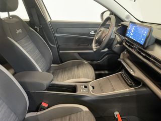 Voertuigafbeelding 8