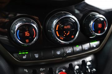 Voertuigafbeelding 35