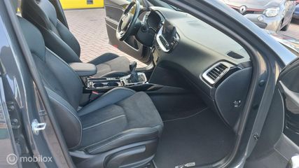 Voertuigafbeelding 12