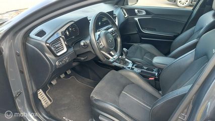 Voertuigafbeelding 8